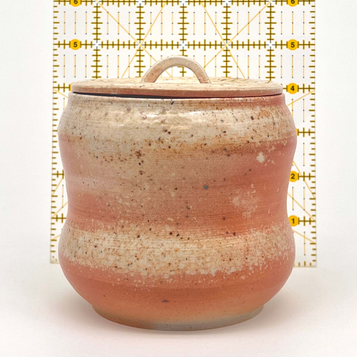 Lidded pot