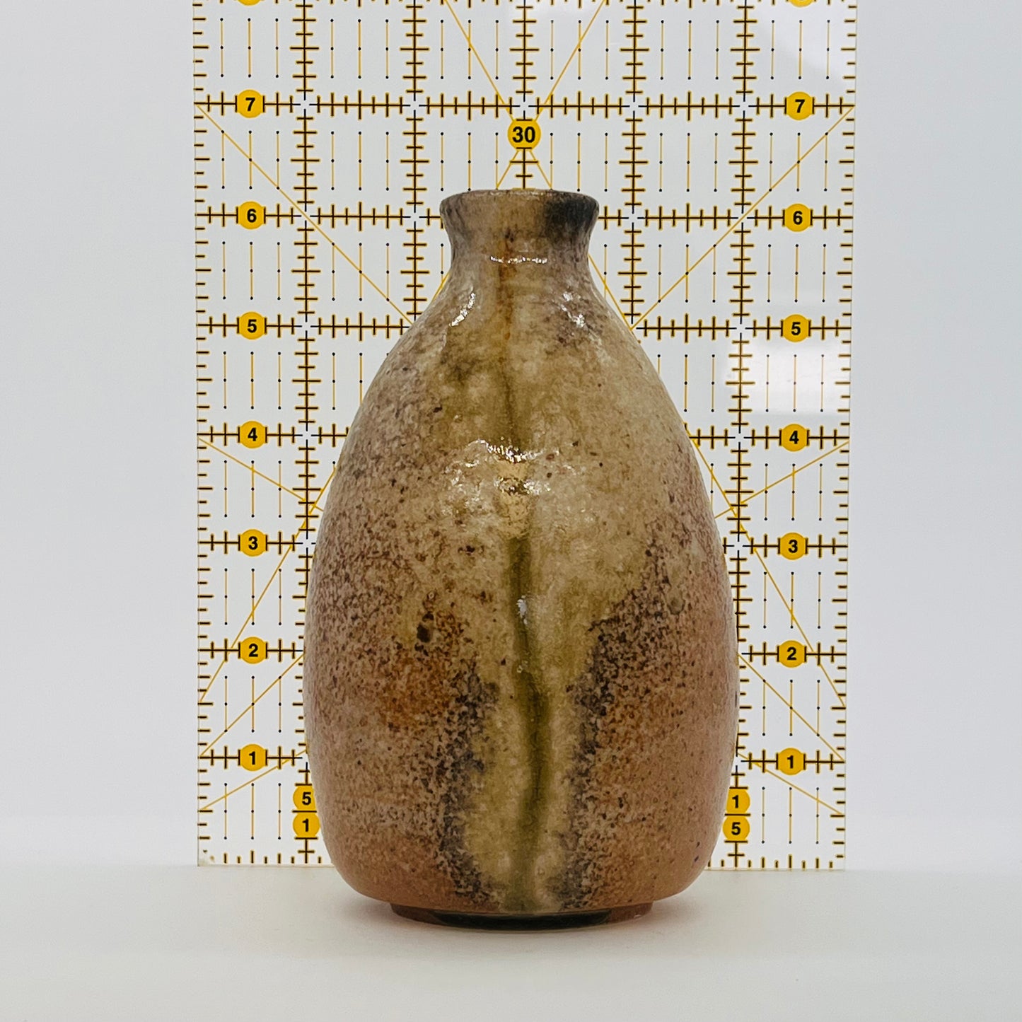 Sake bottle and cups set