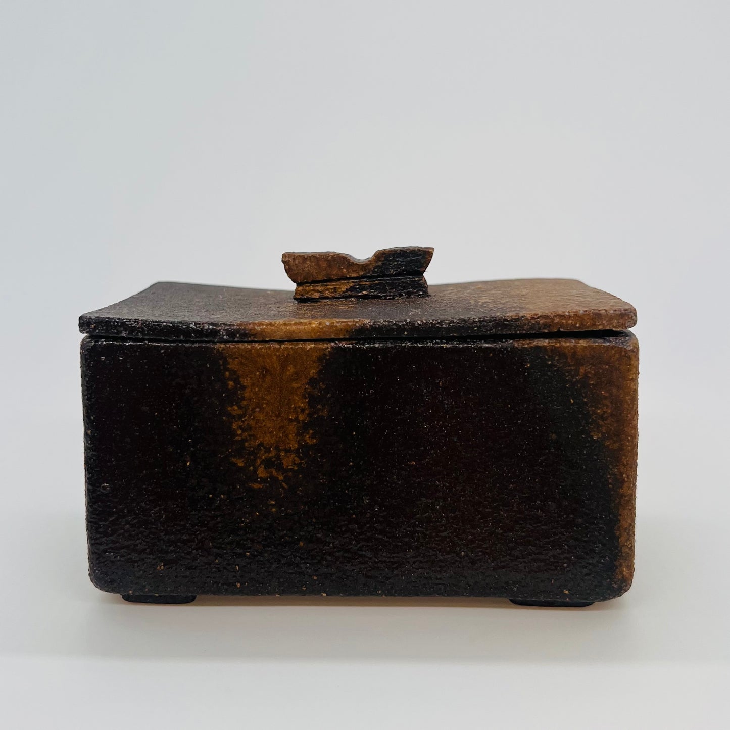 Lidded box