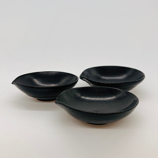 Bowls w/spout set