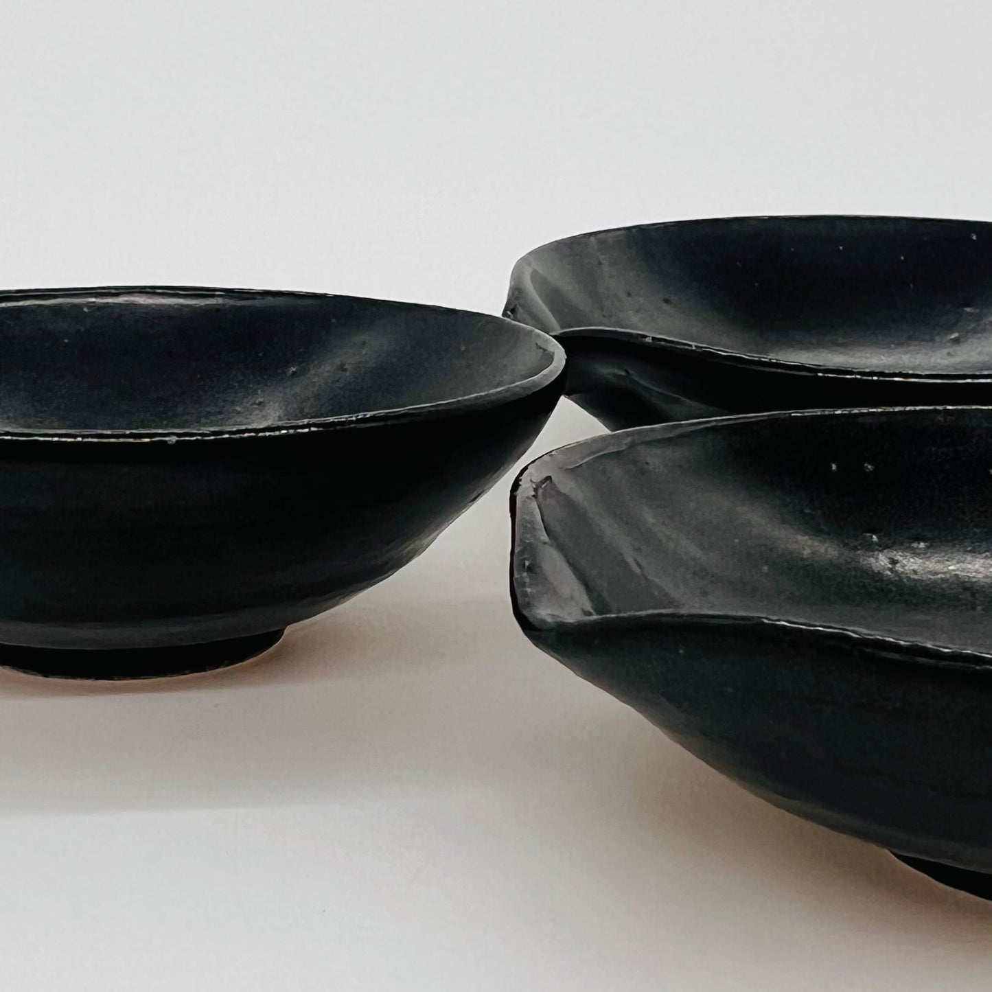 Bowls w/spout set